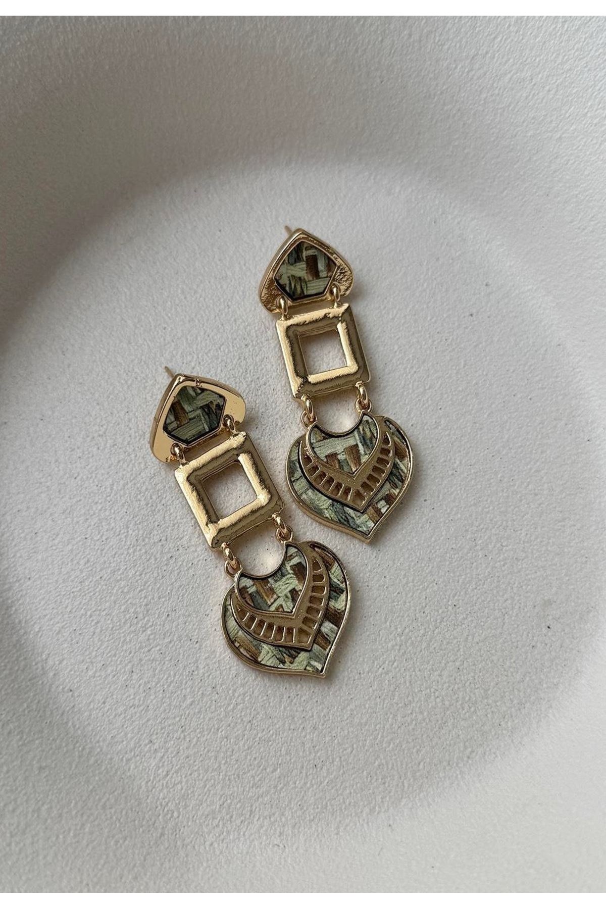 Gold Yeşil Tonlu Etnik Hafif Küpe