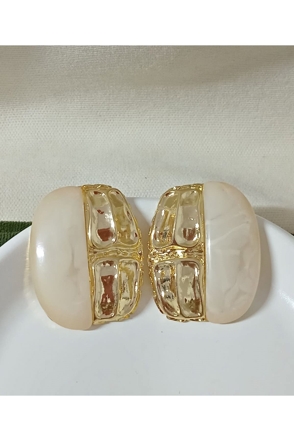 Krem Gold Marka Büyük Kadın Küpe