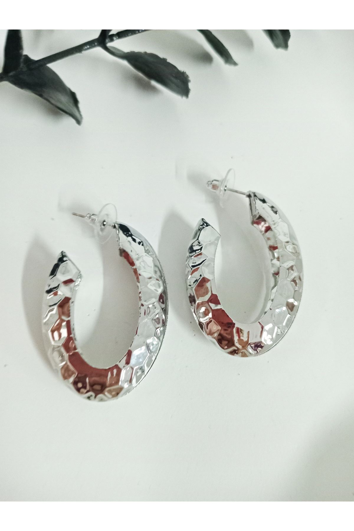 Oval Gümüş Petek Halka Kadın Küpe, Hafif