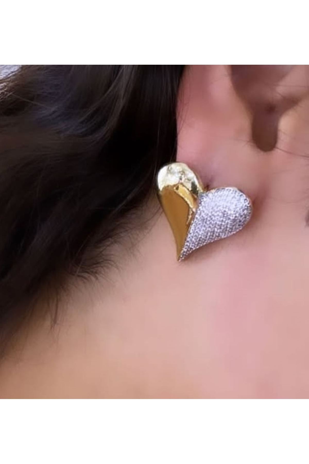 Gold Taşlı Kalp Şık Kadın Küpe