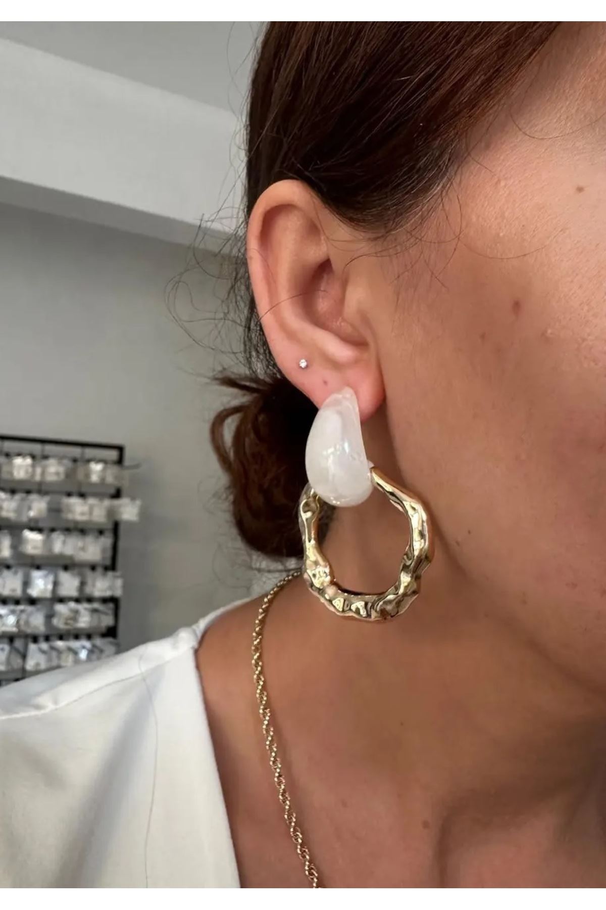 Marka Model, Çelik Gold Beyaz Küpe