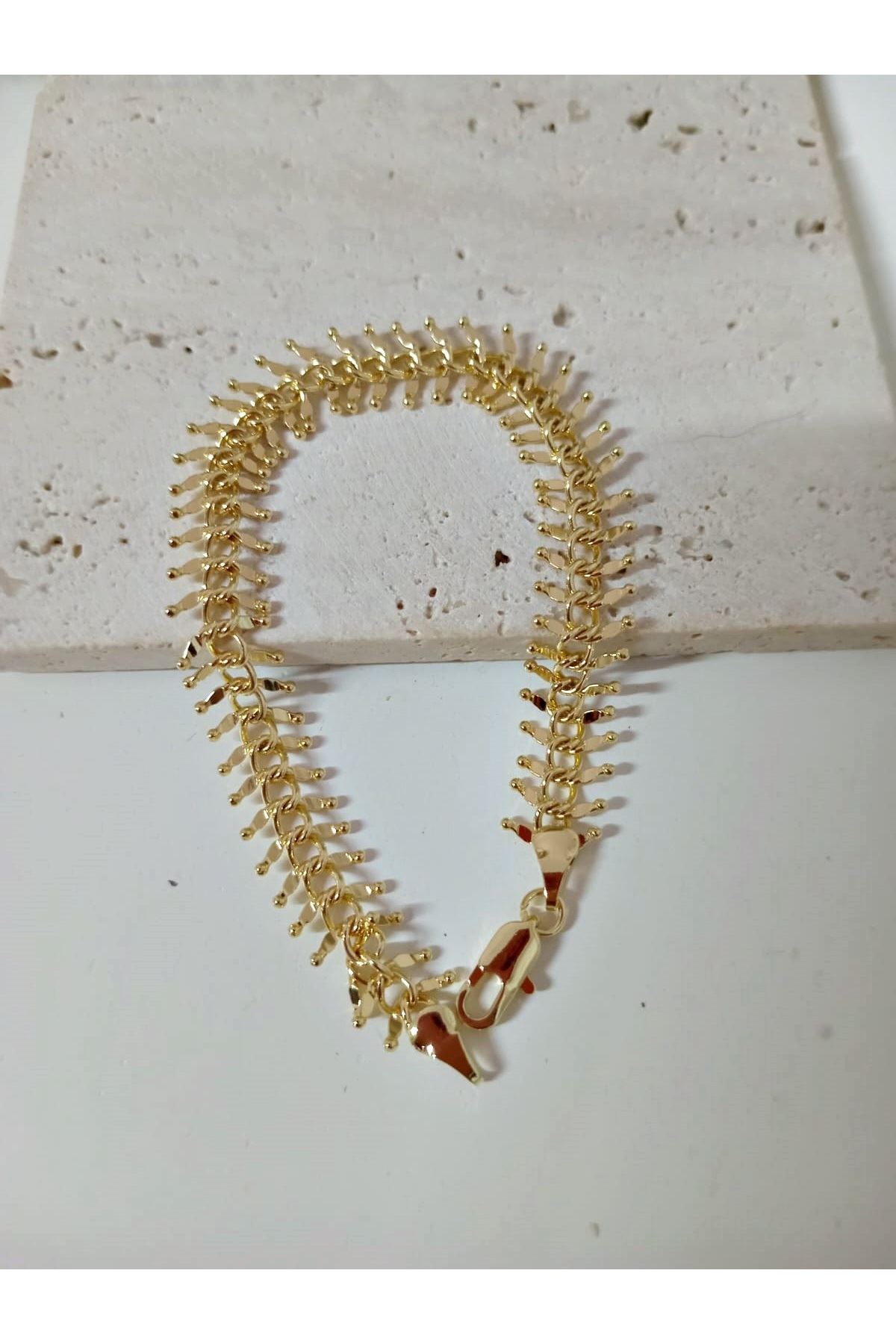 14K Altın Kaplama Elegant Bileklik
