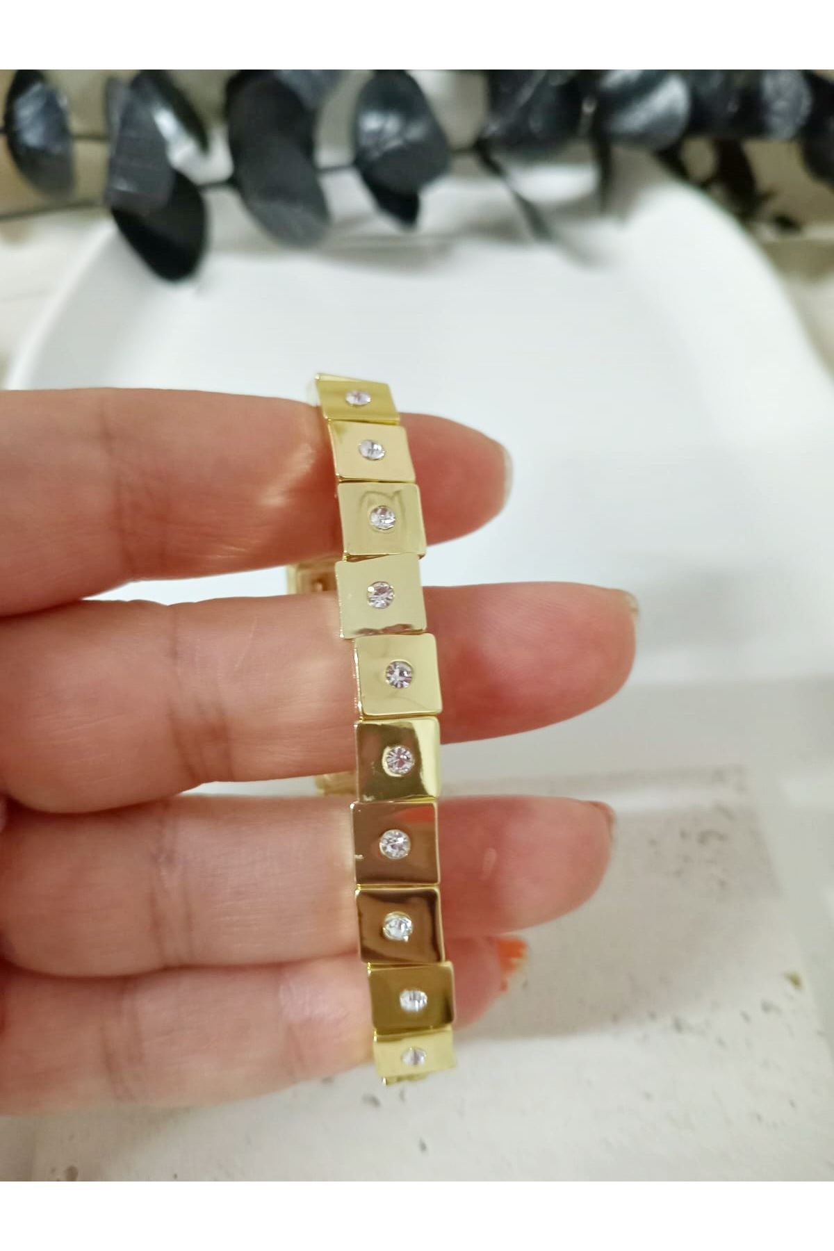 Gold Taşlı Lastikli Elegant Bilezik, Bileklik