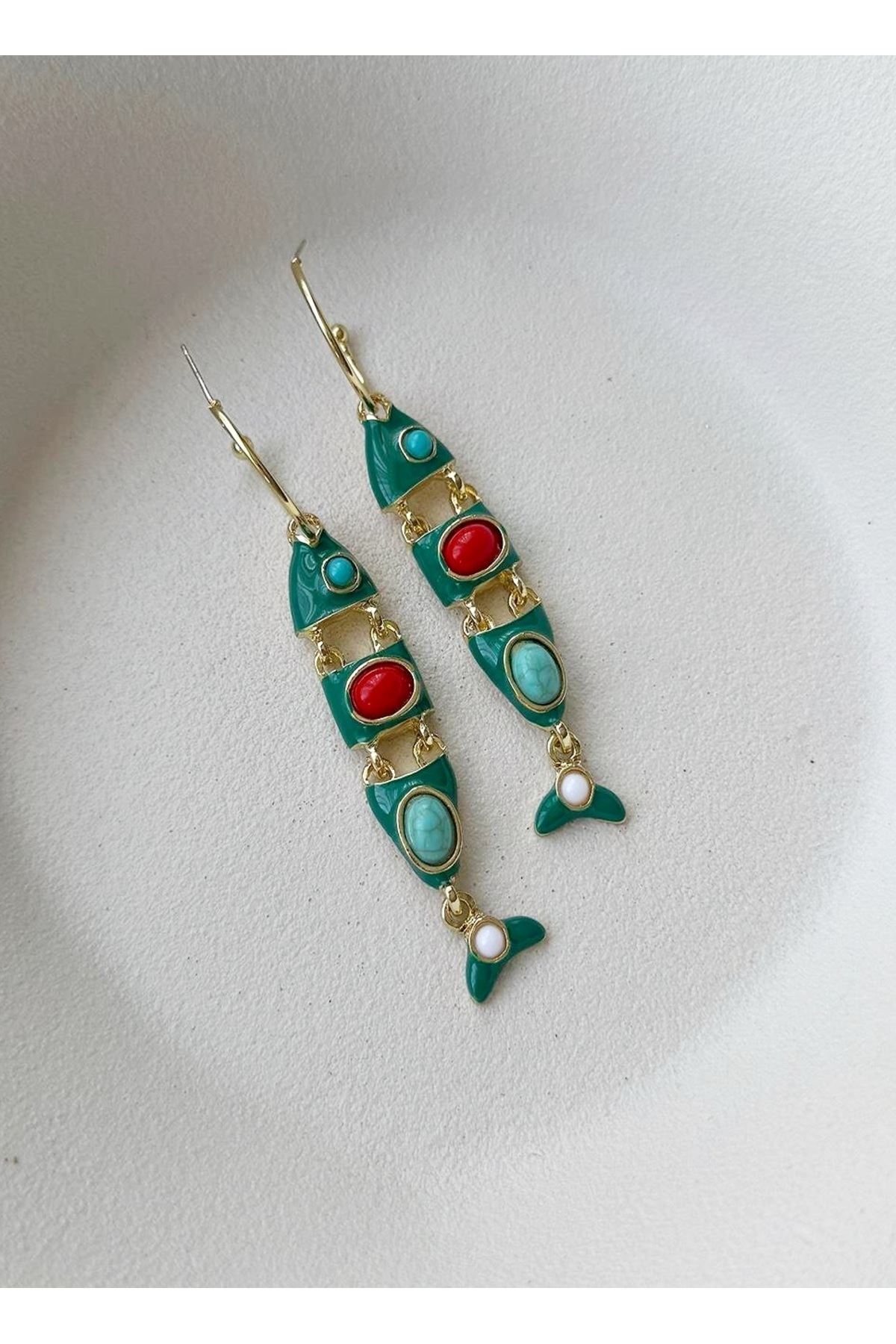 Çelik Balık Küpe, Boncuklu Yeşil Elegant Küpe
