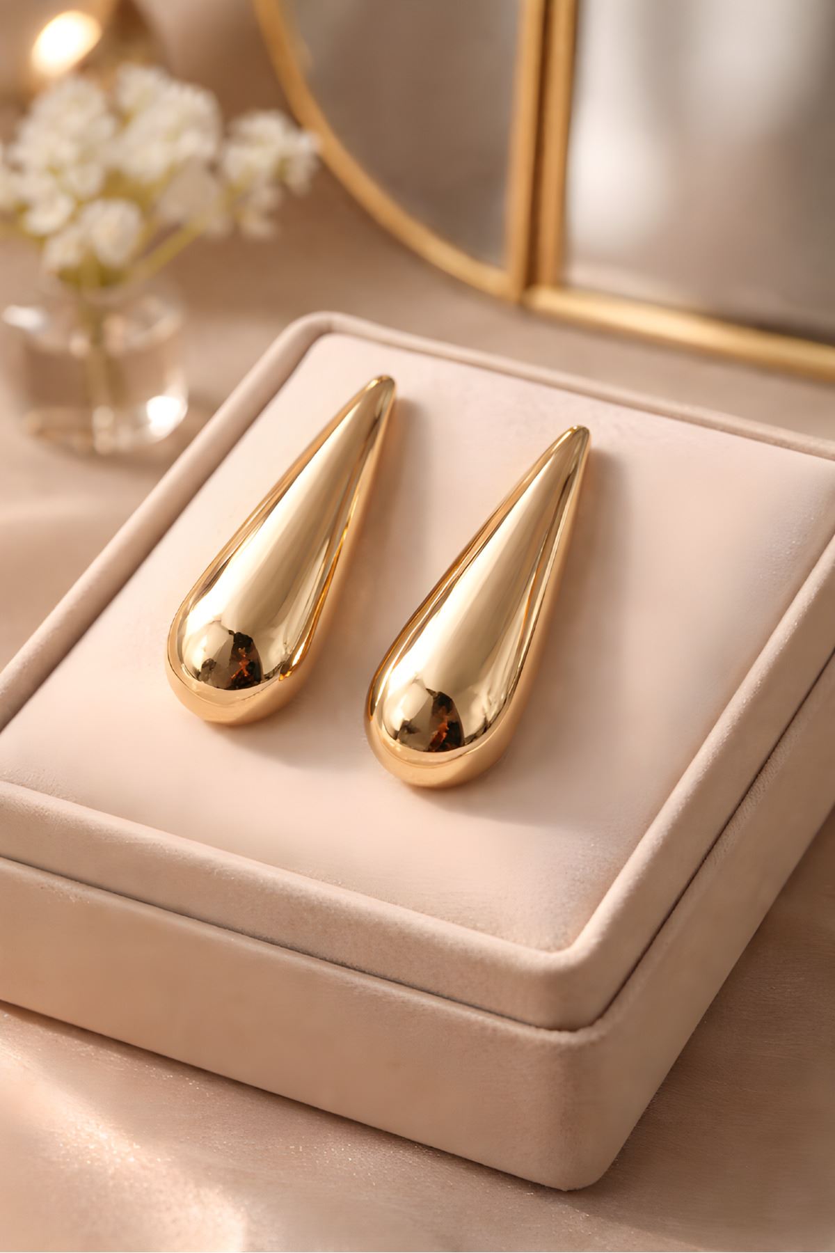 Marka Model, Gold Uzun Damla Çok Hafif Küpe