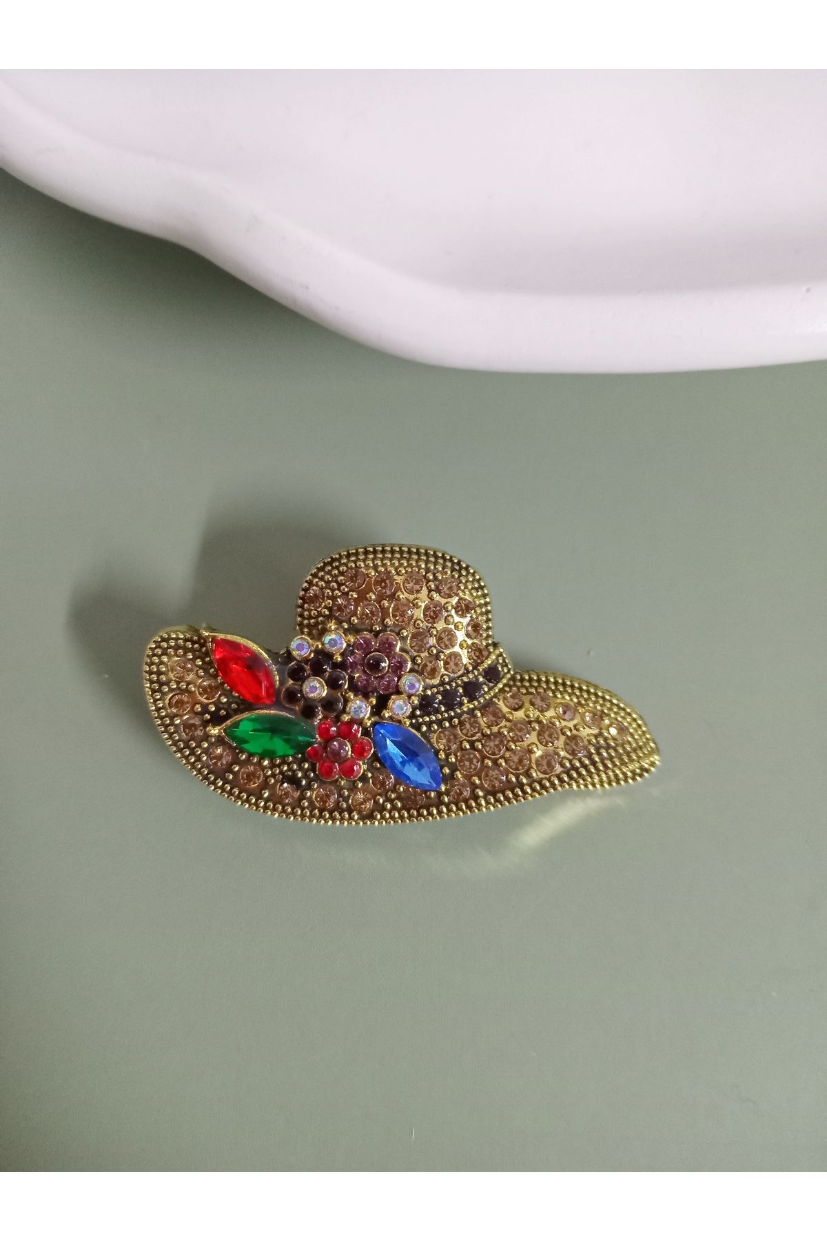 Gold Şapka Broş