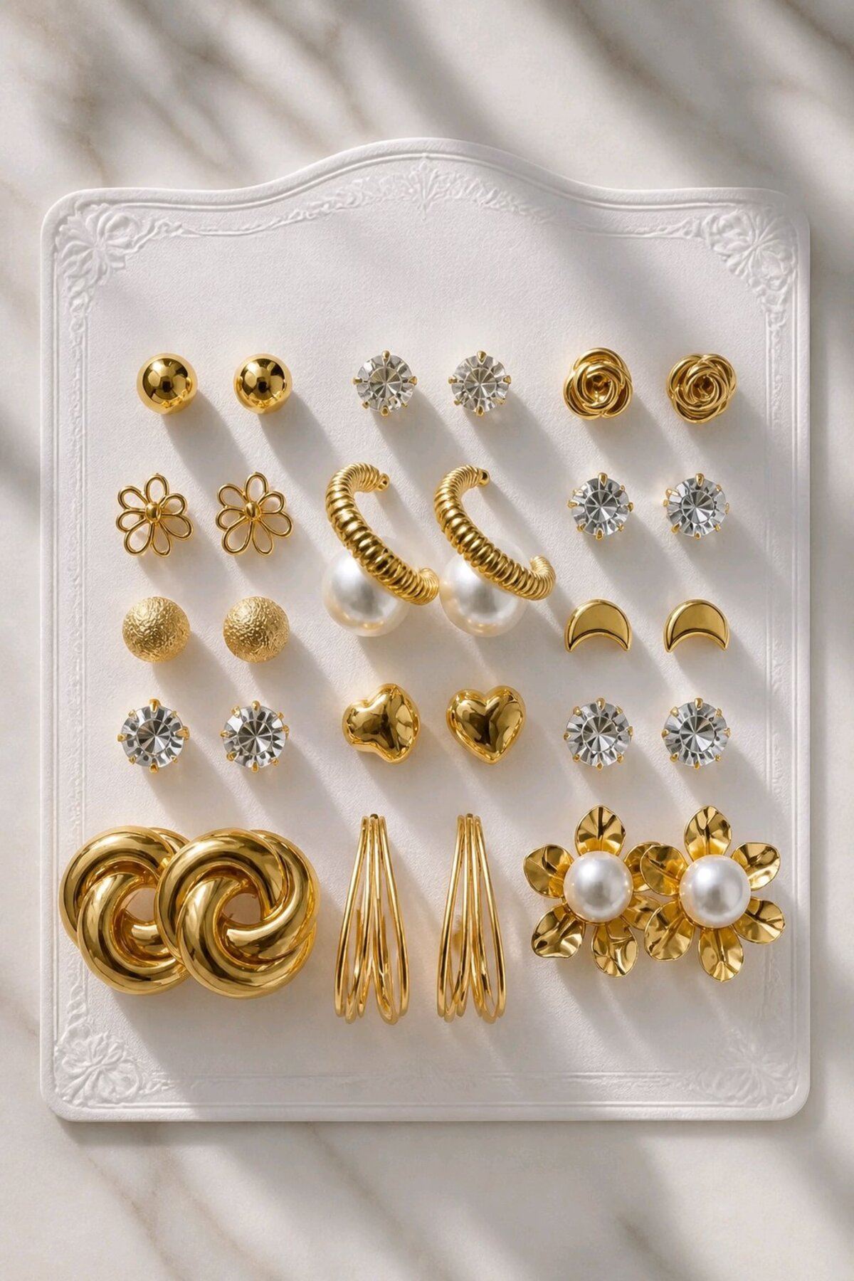 Gold 15 Çift 30 Adet Küçük Kombin Küpe Seti