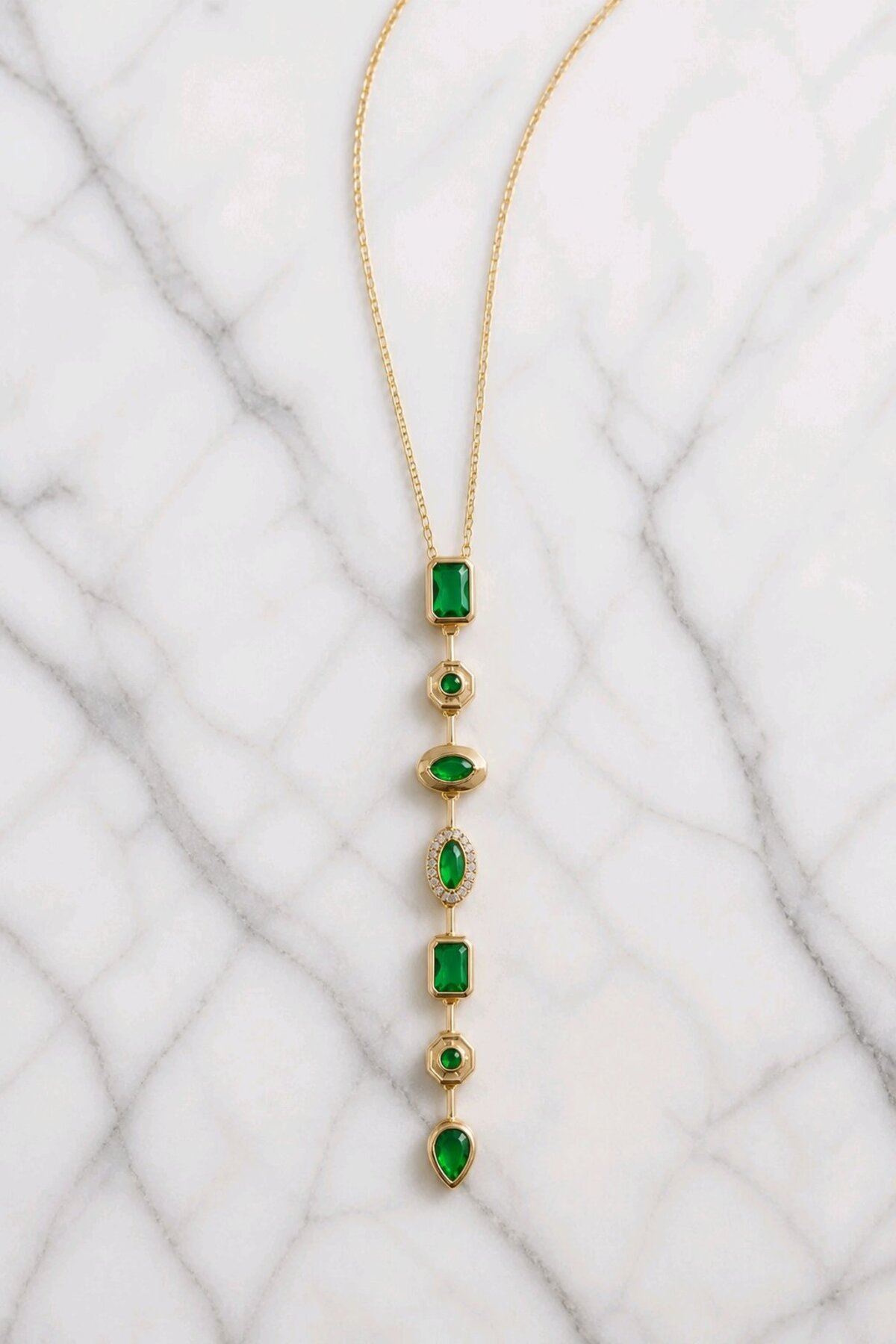 Gold Yeşil Taşlı Y Kolye