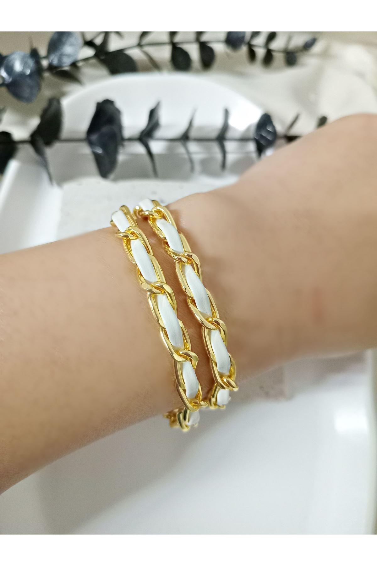 Çelik Beyaz Derili Dolamalı Bileklik, Kadın Erkek, Unisex