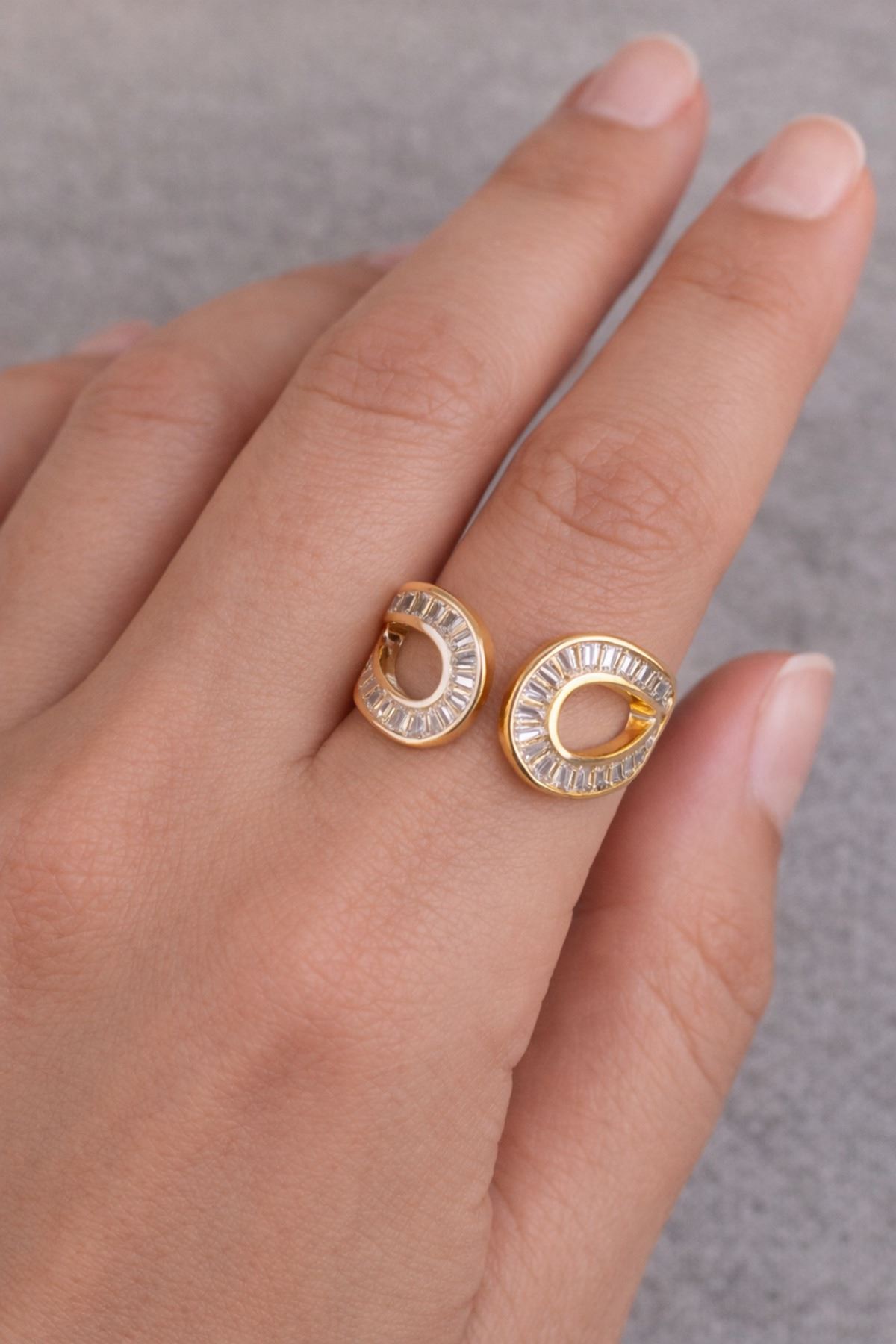 Çelik Gold Baget Taşlı Yüzük, Ayarlanabilir