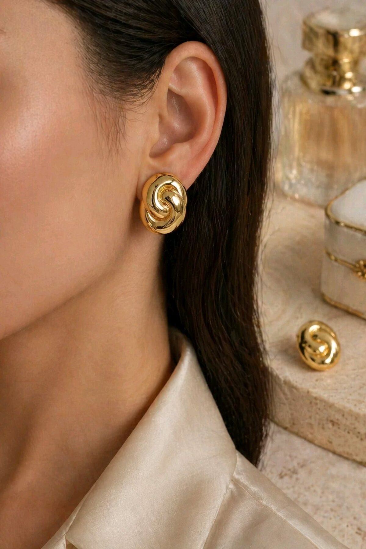 Gold S Model İthal Küpe