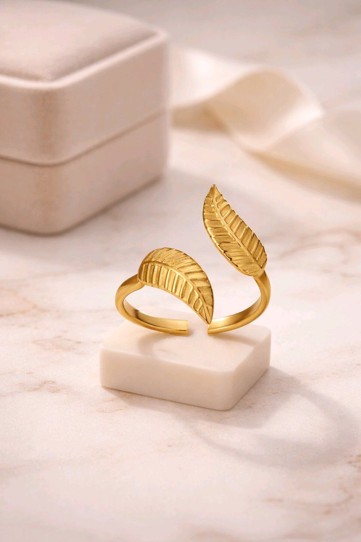 Çelik Gold Yaprak Yüzük, Ayarlanabilir