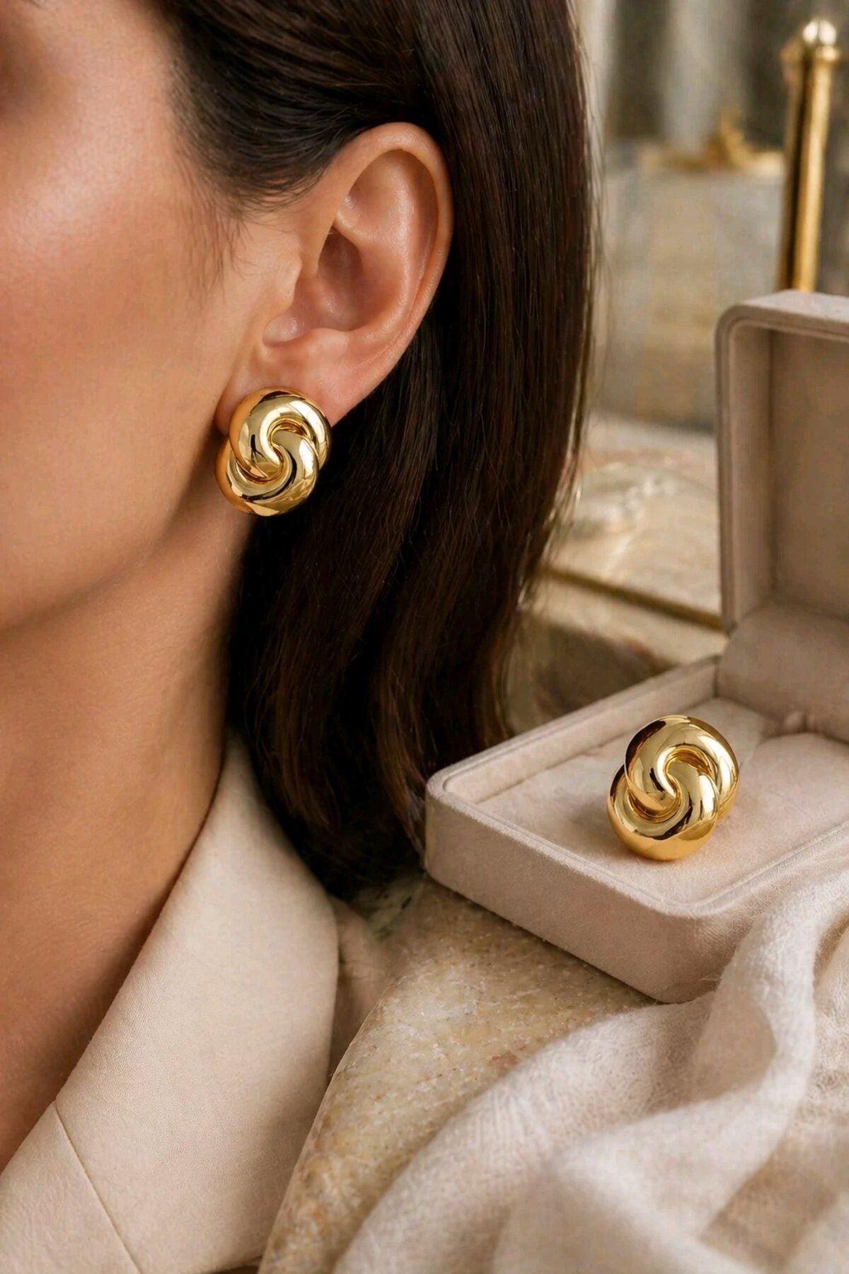 Gold S Model İthal Küpe