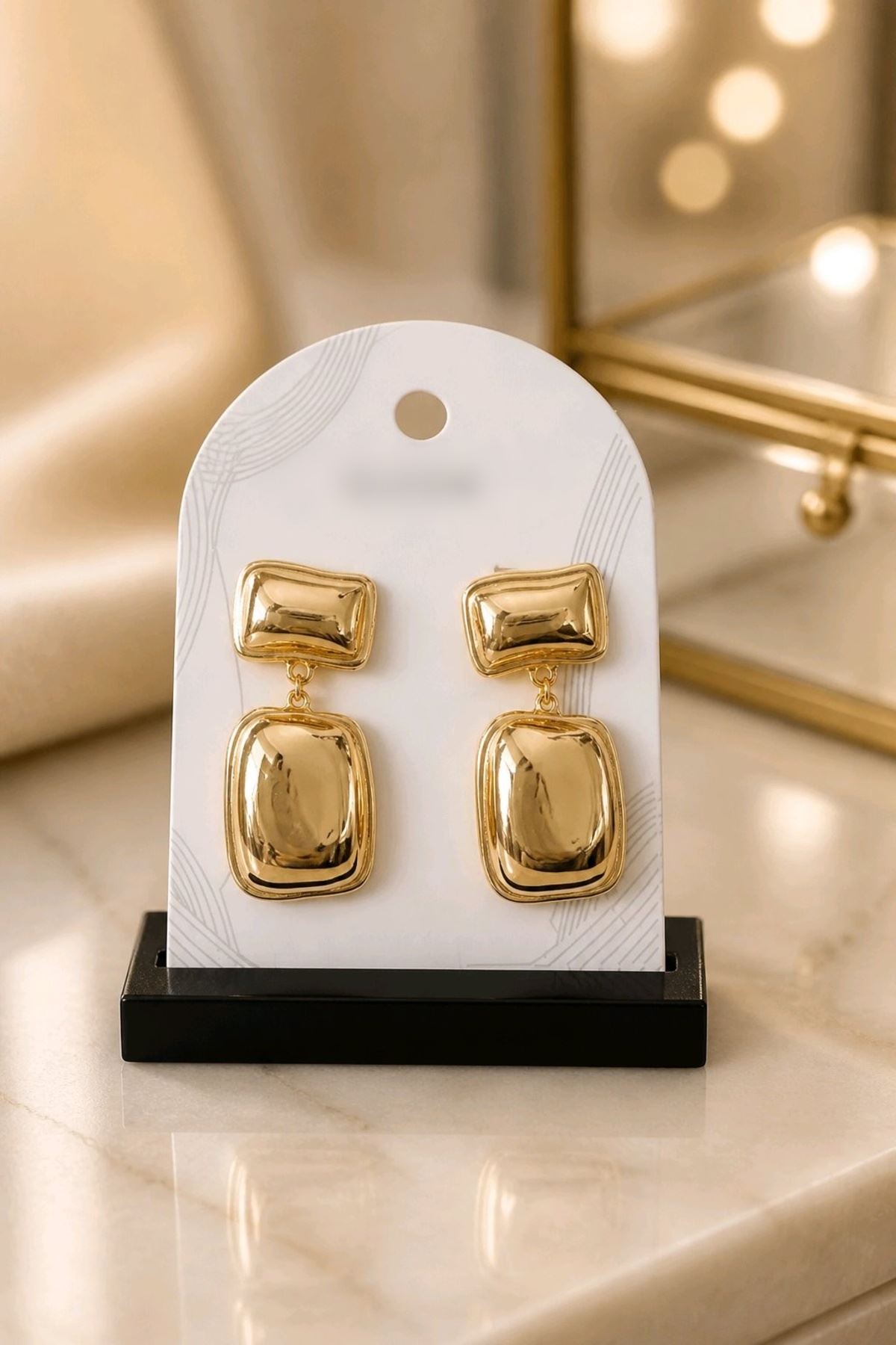 Gold Sallantılı Küpe