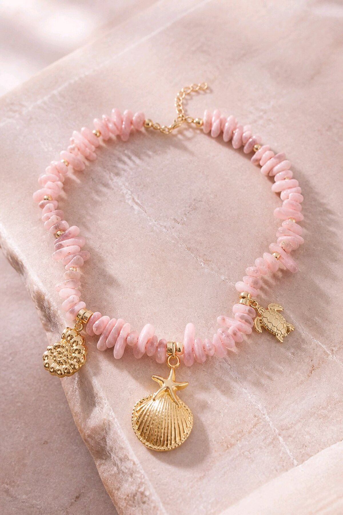 Pembe Boncuklu Midye Kolye, (40+7cm)