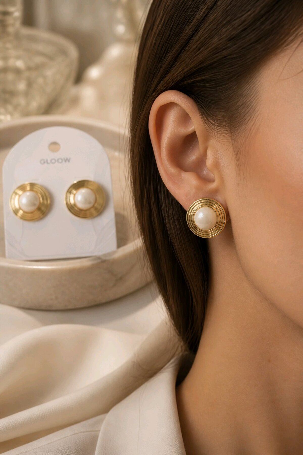 Gold Krem Taşlı Yuvarlak Basic Küpe