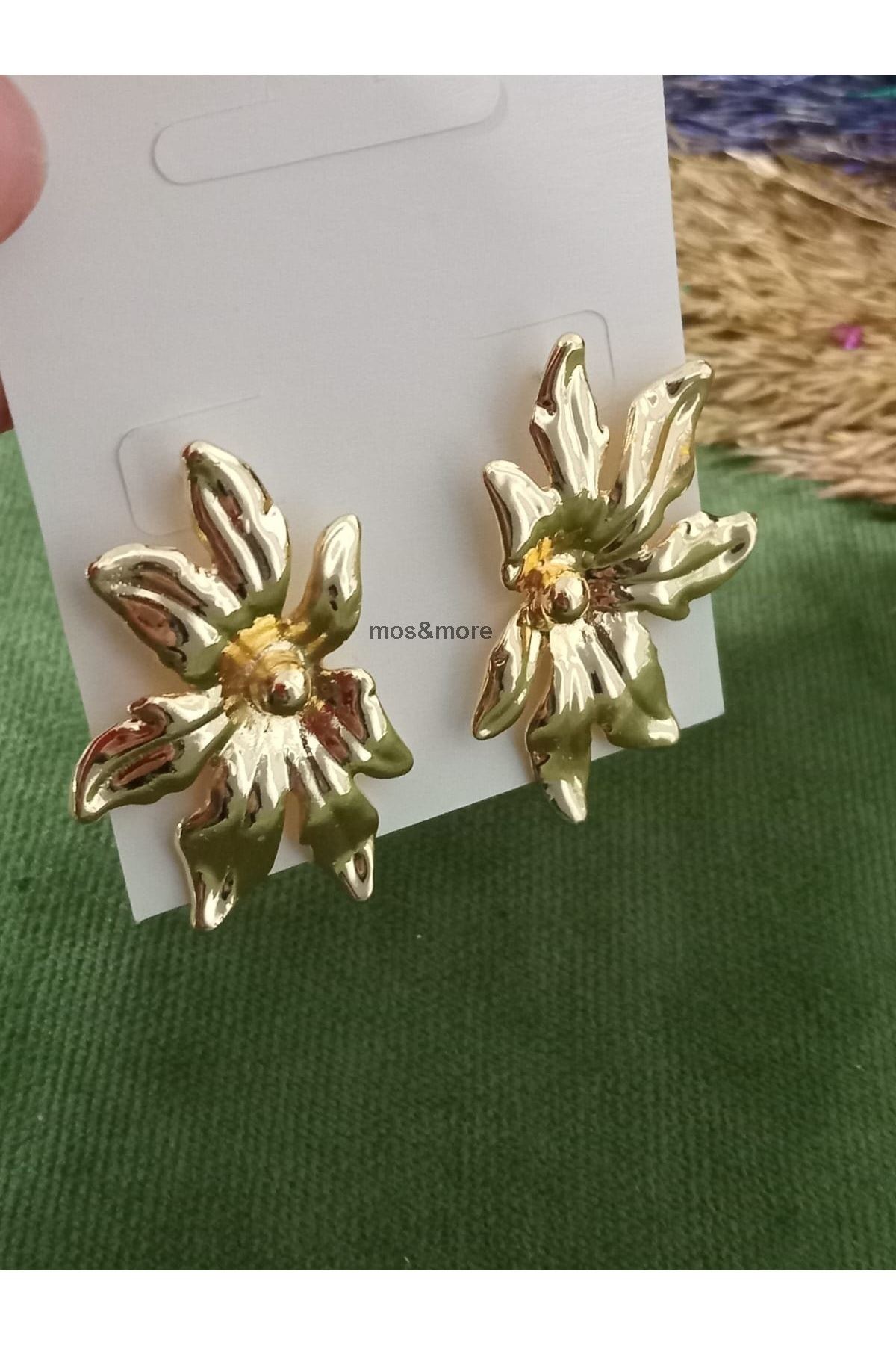 Gold Yarım Çiçek Flower Kadın Küpe