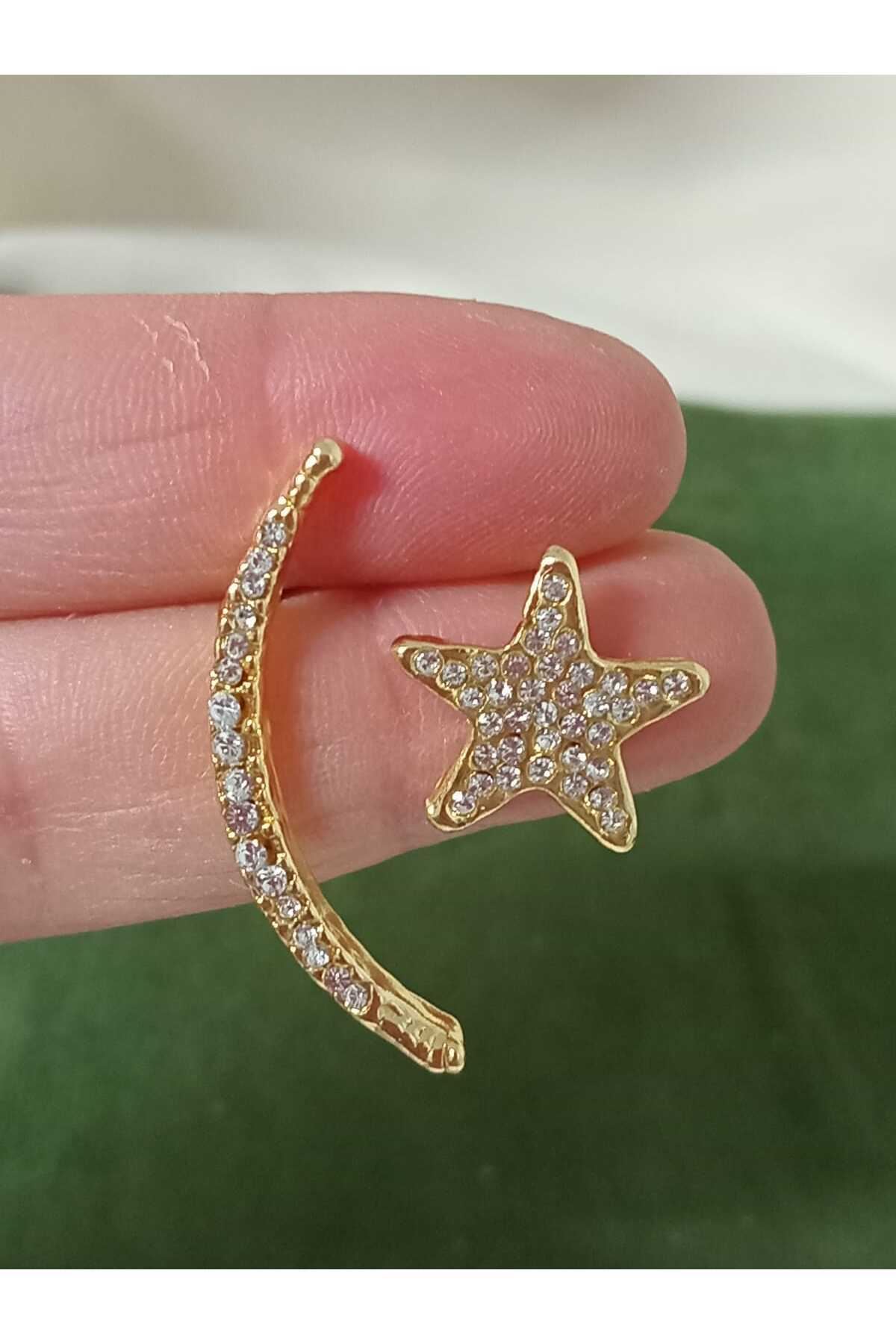 Kristal Taşlı Gold Ay Yıldız Düğme Küpe