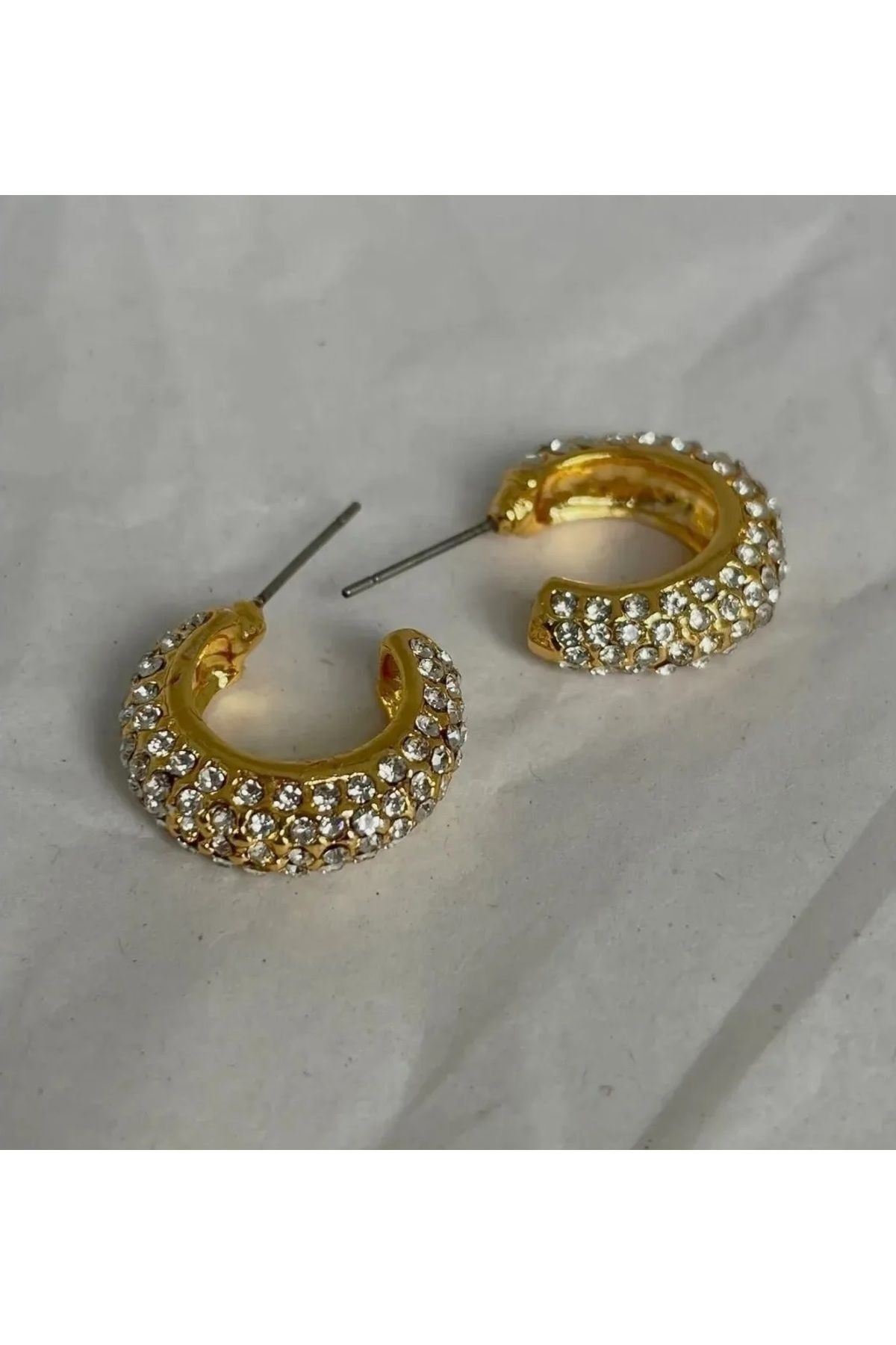 Kristal Taşlı Gold Halka Küpe