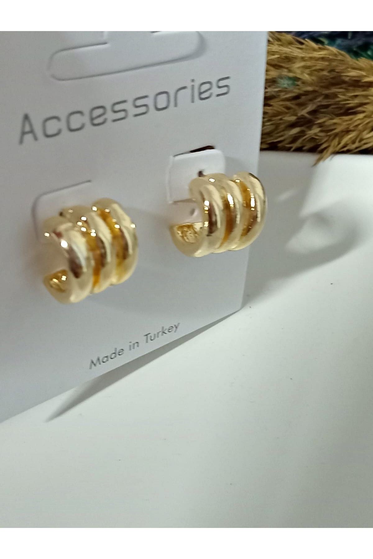 Yalı Çapkını Pelo Gold Küçük Küpe Çoklu Görünümlü