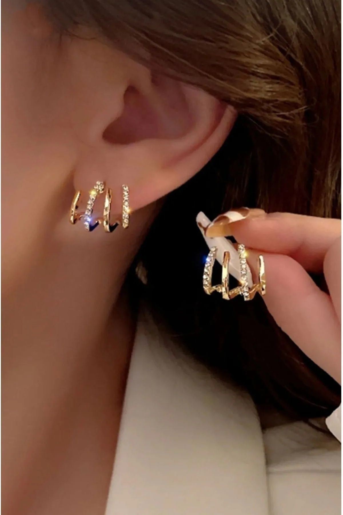 Gold Kristal Taşlı Çoklu Görünümlü Küpe
