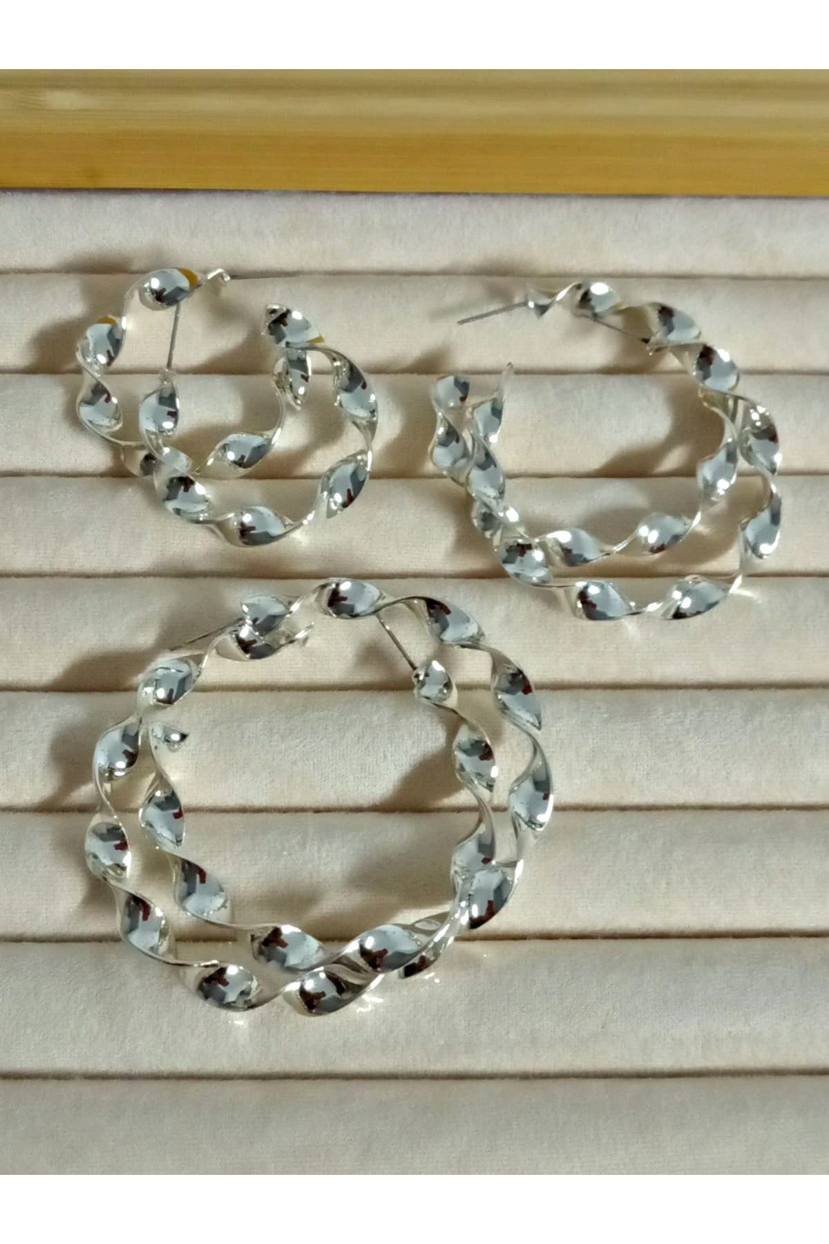 Gümüş Burgulu 5cm Halka Kadın Küpe