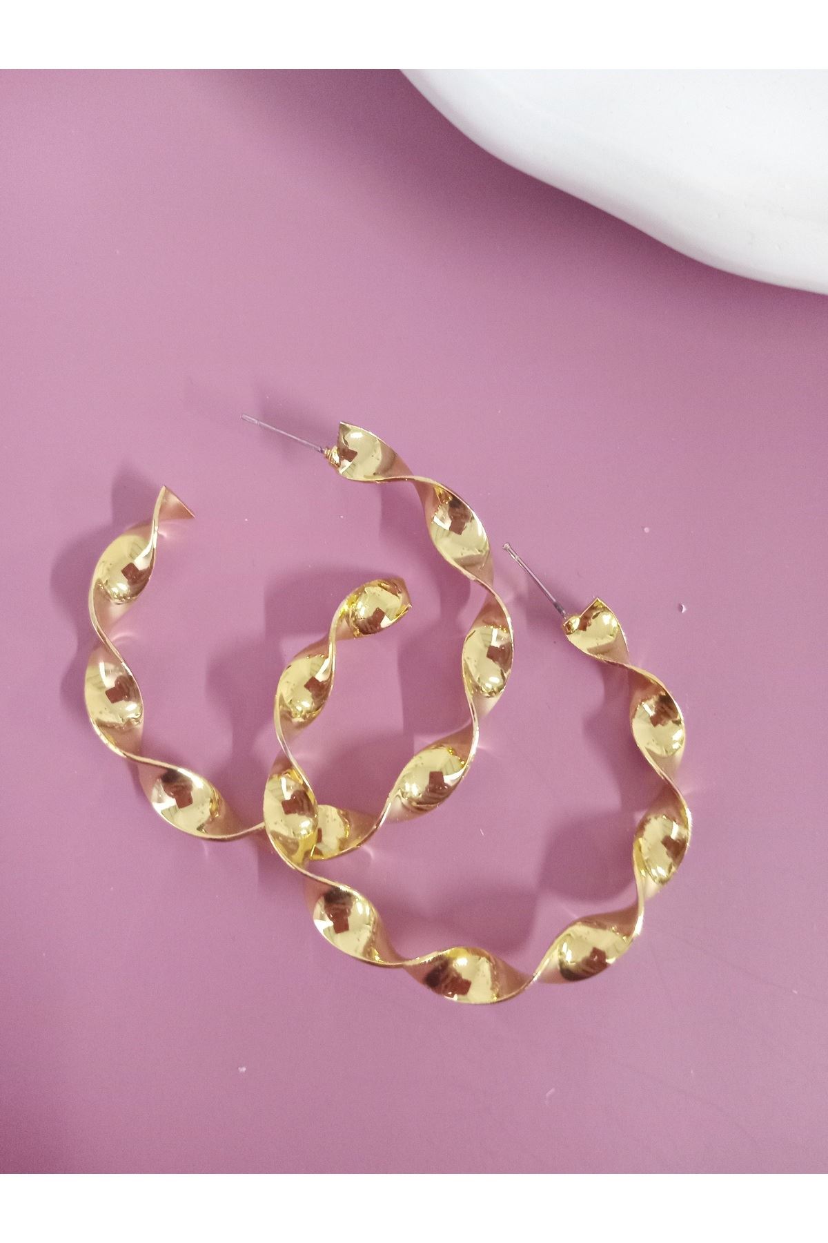 Gold Burgulu 5cm Halka Kadın Küpe