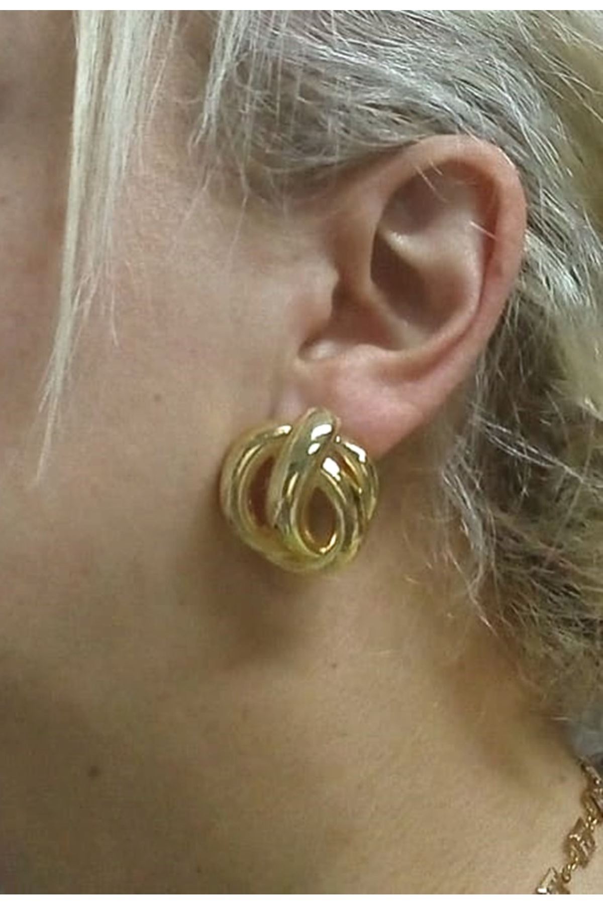 Gold Sarmal Kadın Küpe