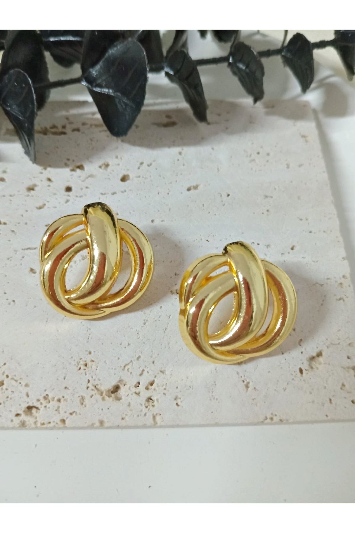 Gold Sarmal Kadın Küpe