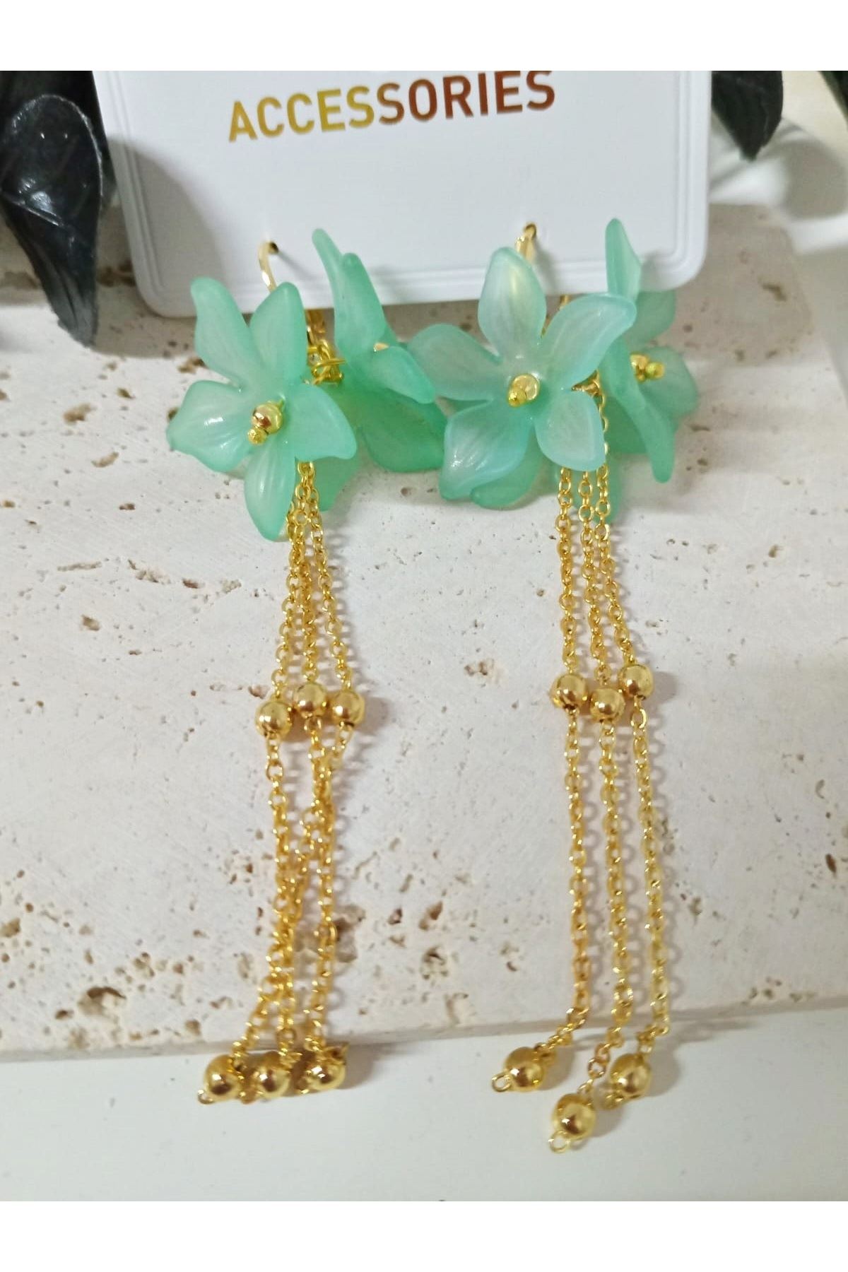 Yeşil Çiçek Gold Sallantılı Uzun Kadın Küpe