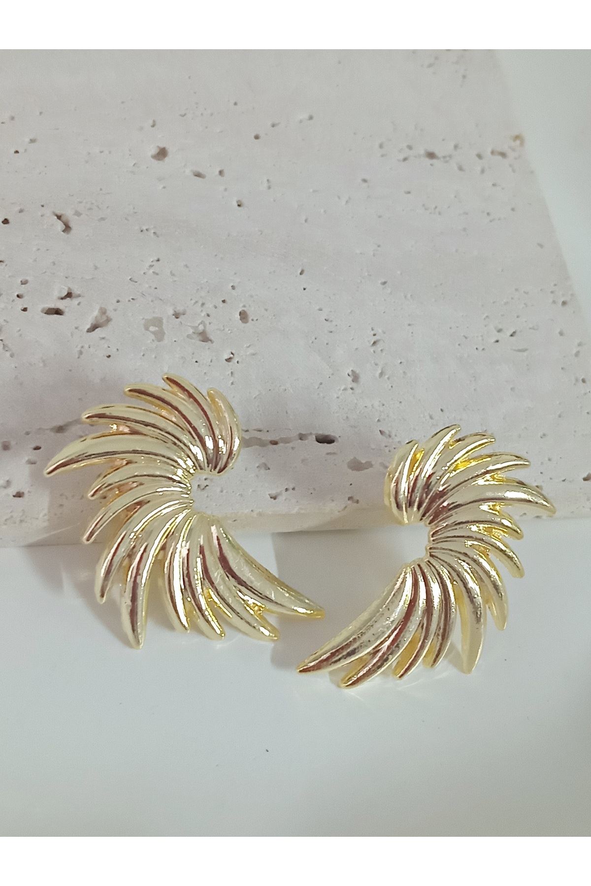 Gold Kanat Kadın Küpe (4cm)