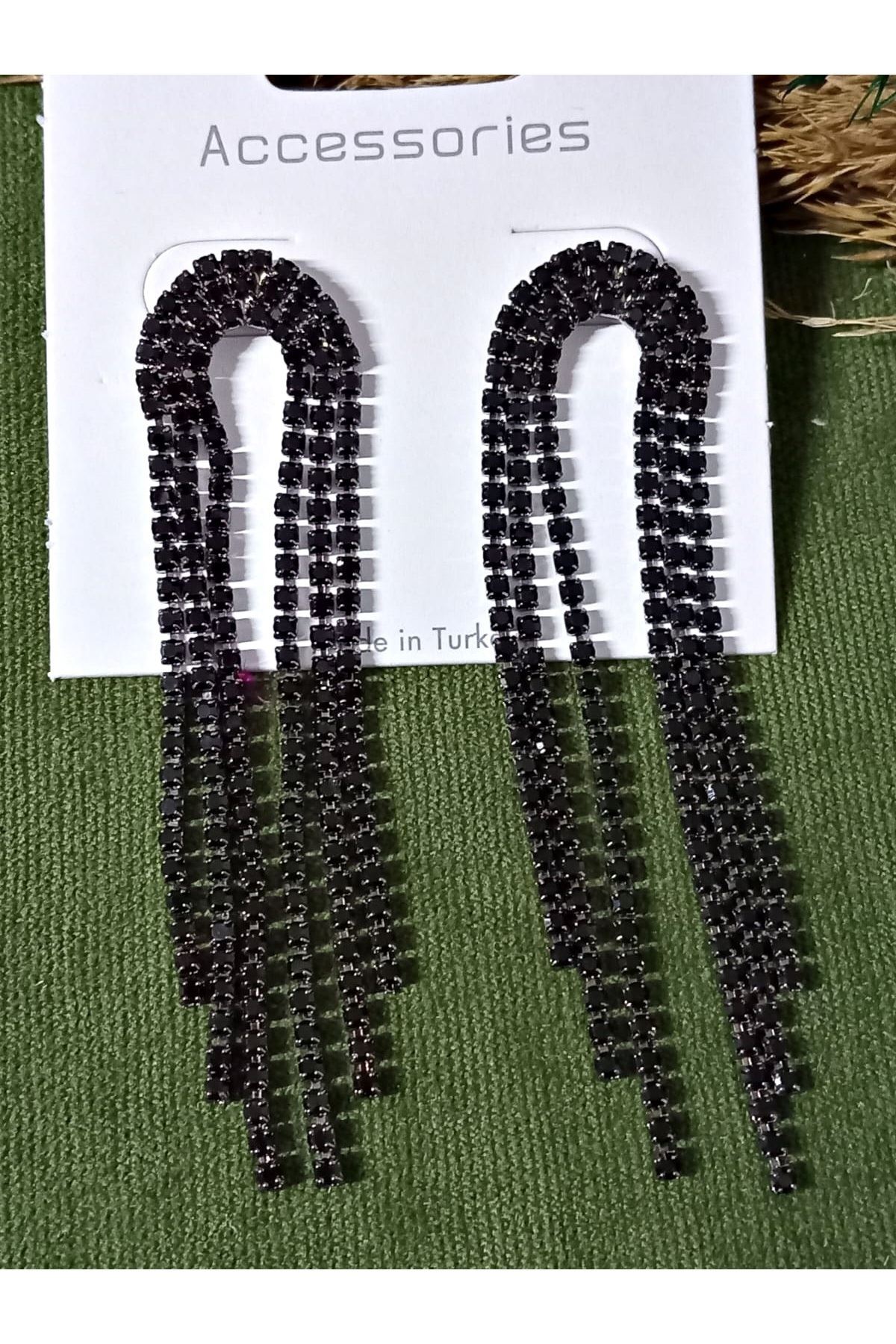 Siyah Taşlı Sallantılı Uzun Kadın Abiye Küpe