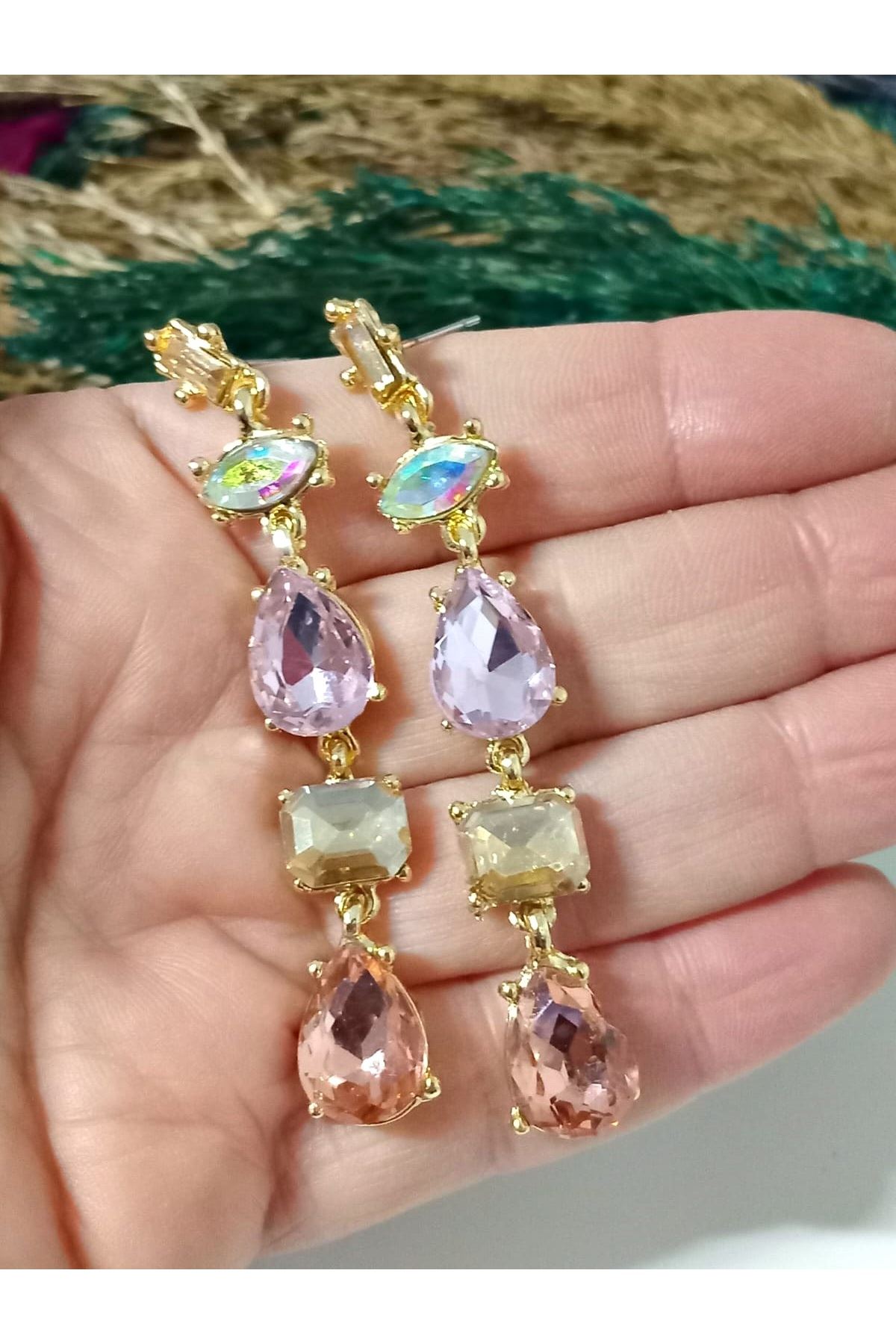 Pembe Zirkon Taşlı  Sallantılı Uzun Abiye Kadın Küpe
