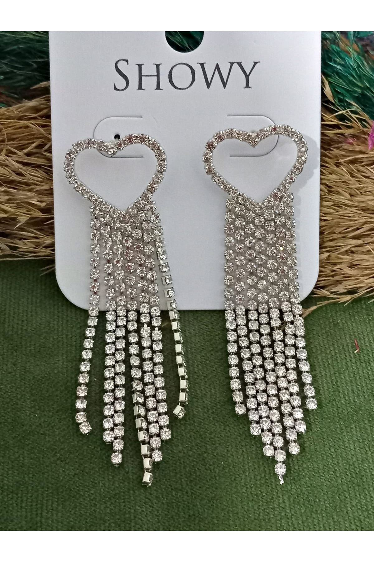 Kristal Taşlı Sallantılı Uzun Kadın Abiye Küpe