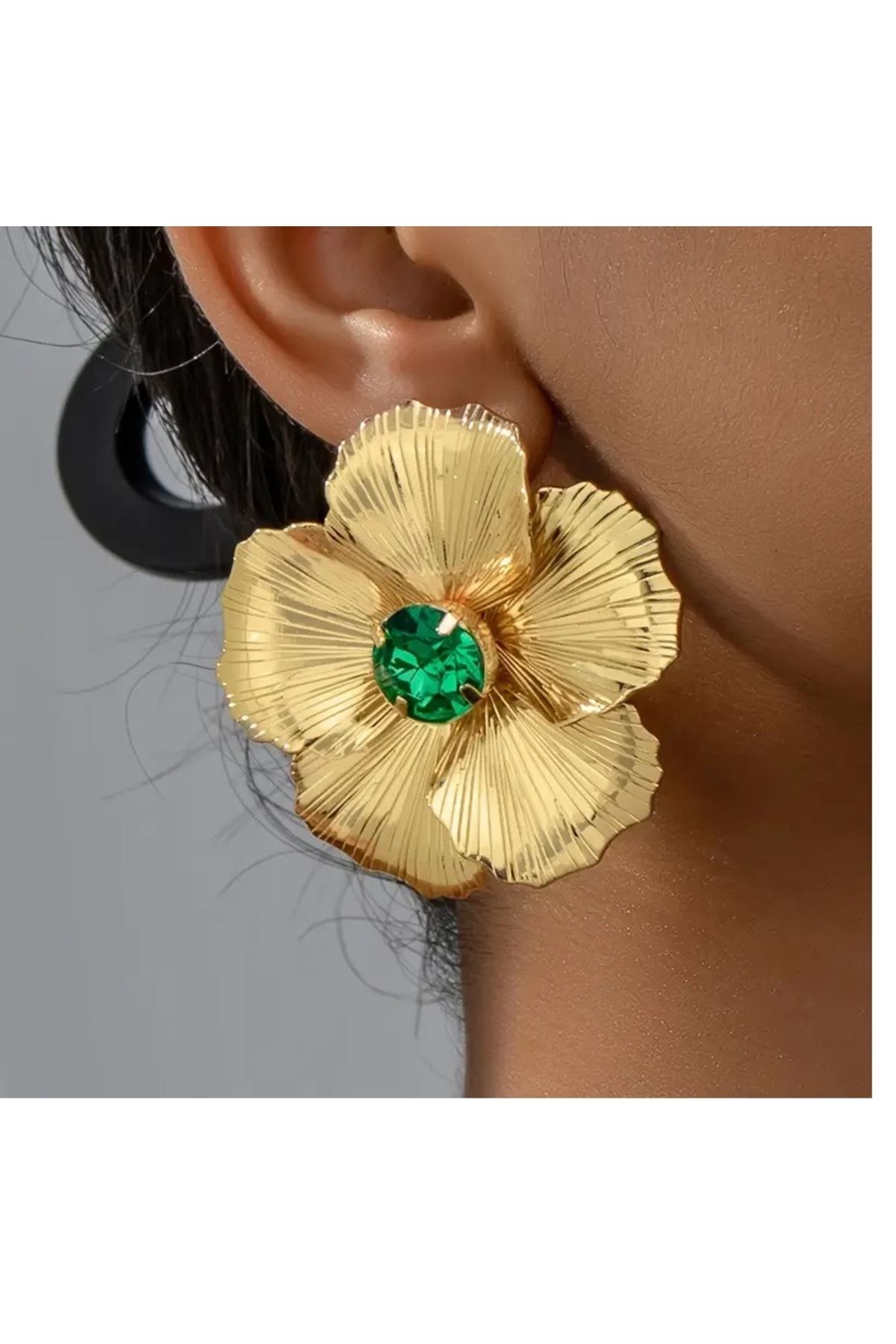 Gold Yeşil Taşlı Elegance Kadın Küpe, 5cm