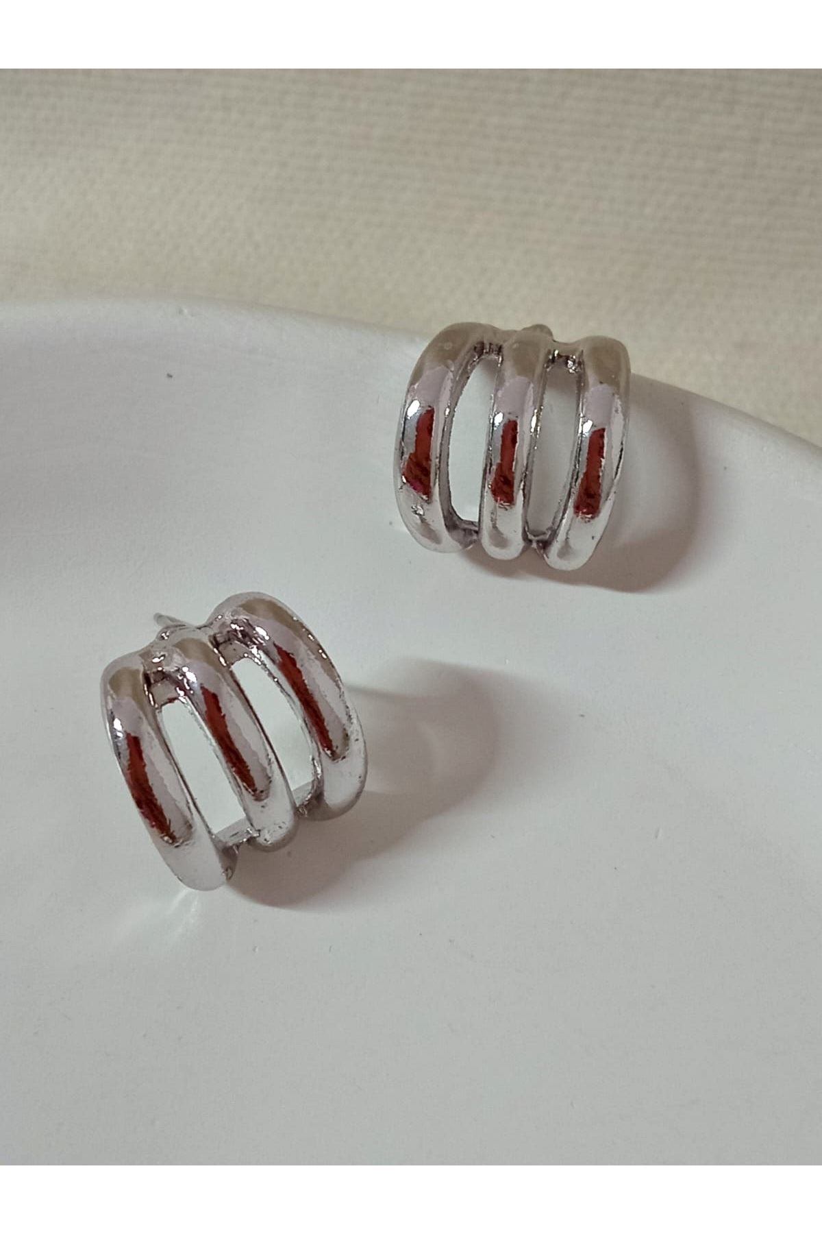 Gümüş Üçlü Görünümlü Halka Hafif Kadın Küpe