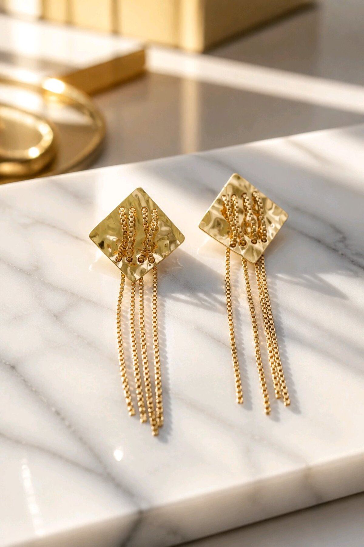 Çelik Gold Zincirli Kadın Küpe