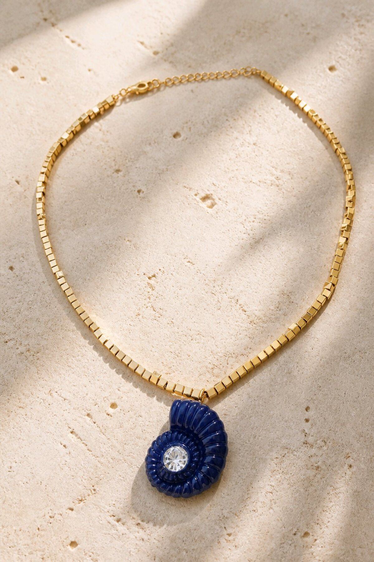 Gold Dorika Lacivert Deniz Kabuğu Kolye, 40+6cm