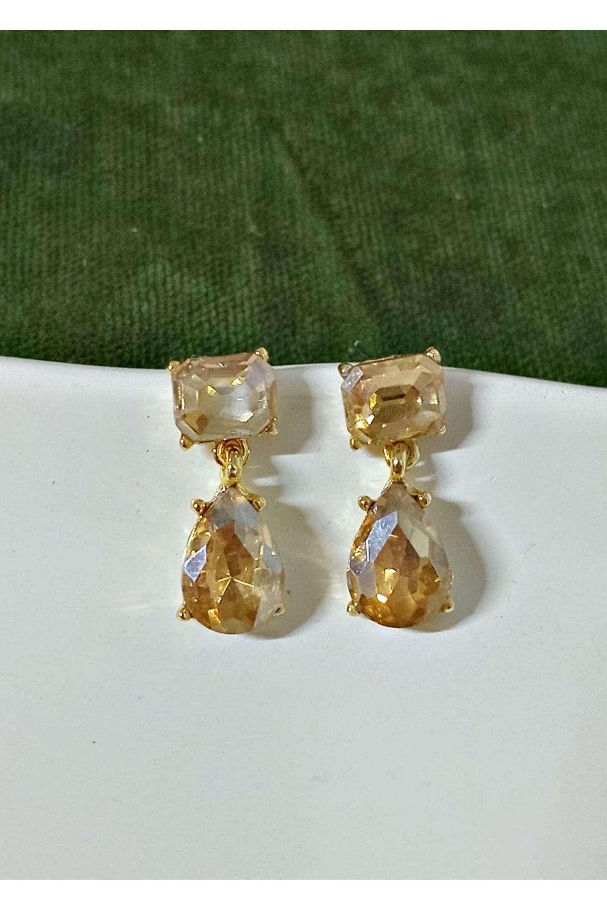 Bal Taşlı Damla Şık Kadın Küpe