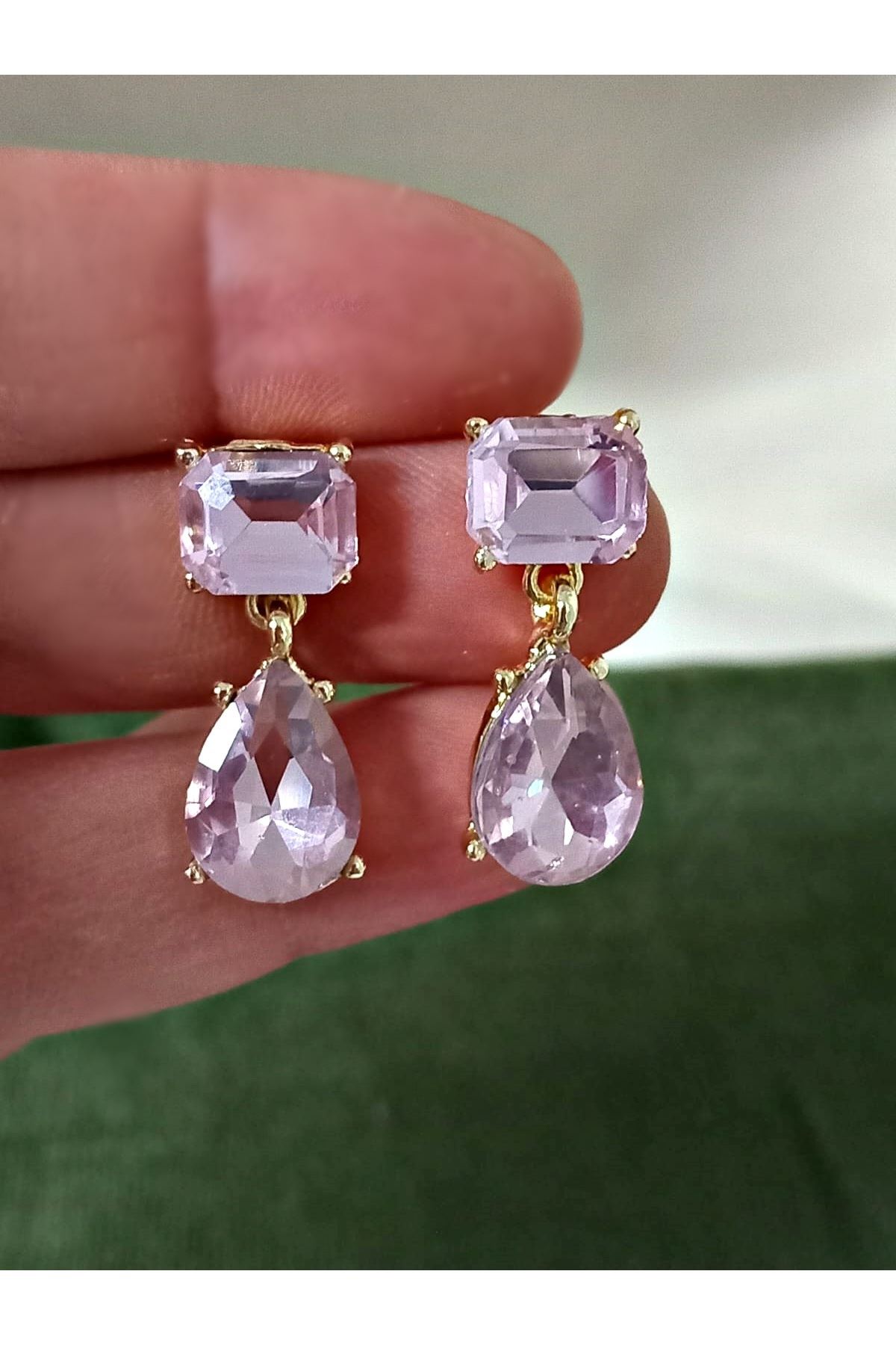 Pembe Taşlı Damla Şık Kadın Küpe
