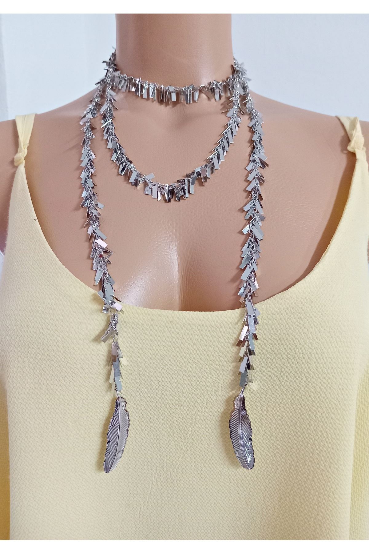Gümüş Dolamalı Uzun Elegant Kolye