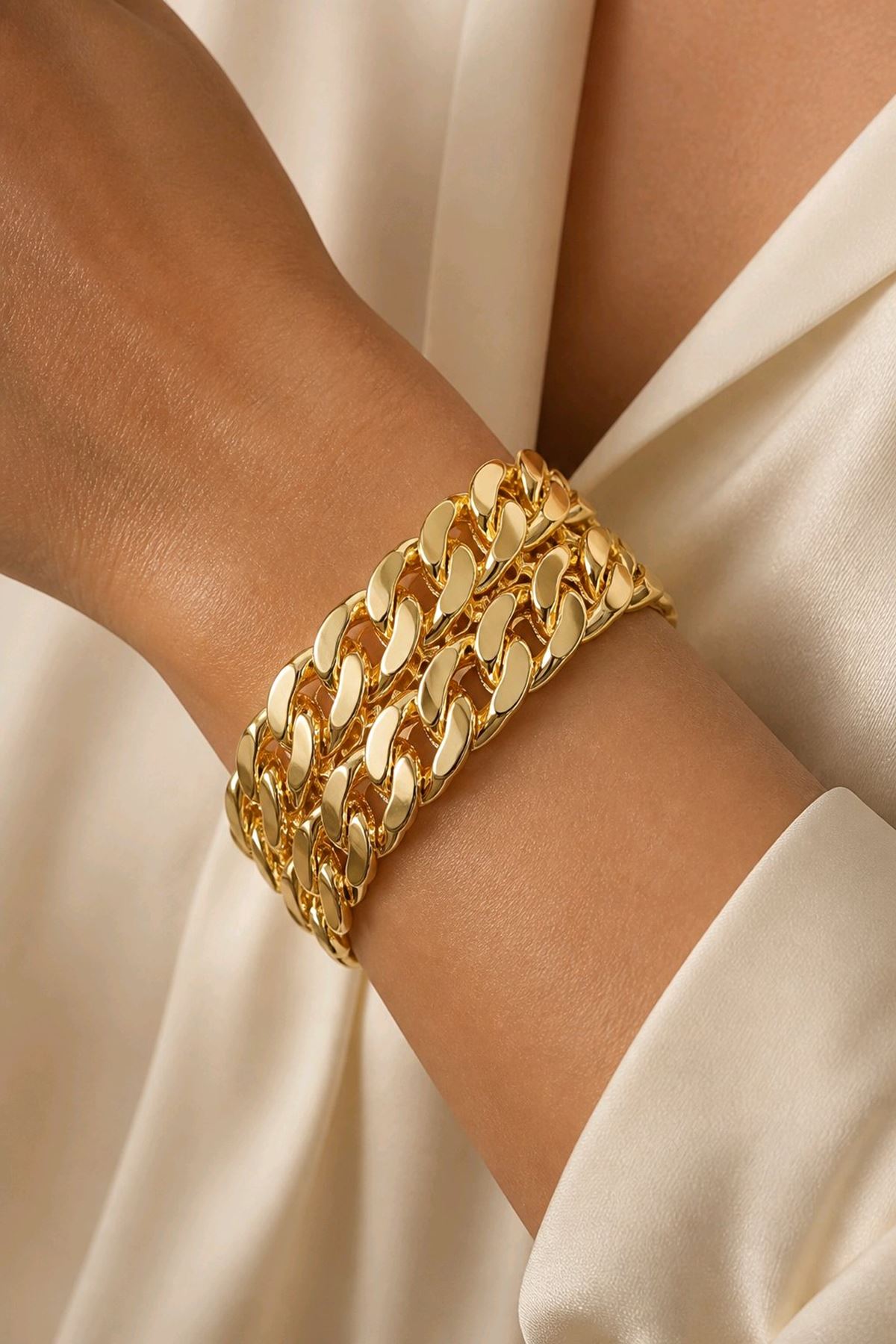 14K Gold Çift Zincir Tasarım Bileklik Kelepçe