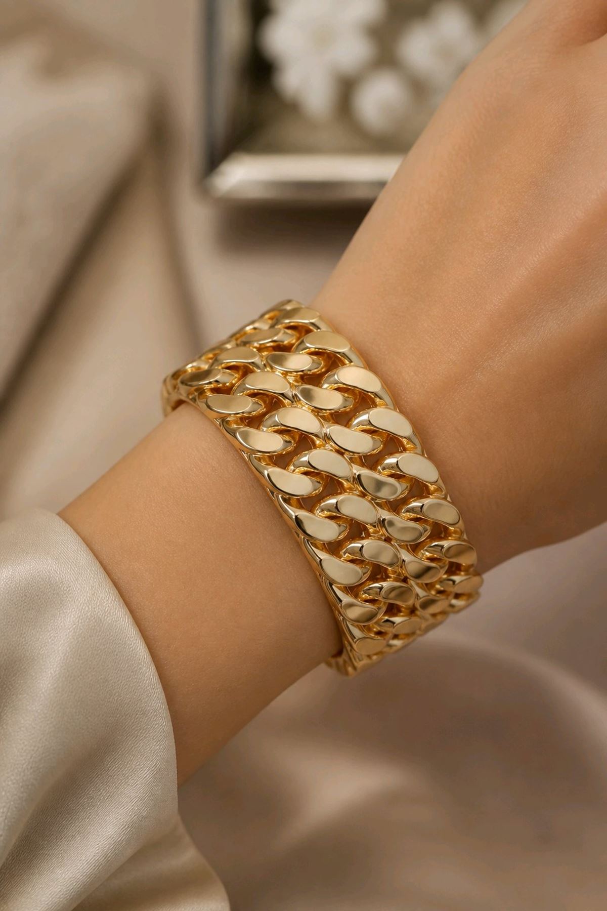 14K Gold Çift Zincir Tasarım Bileklik Kelepçe