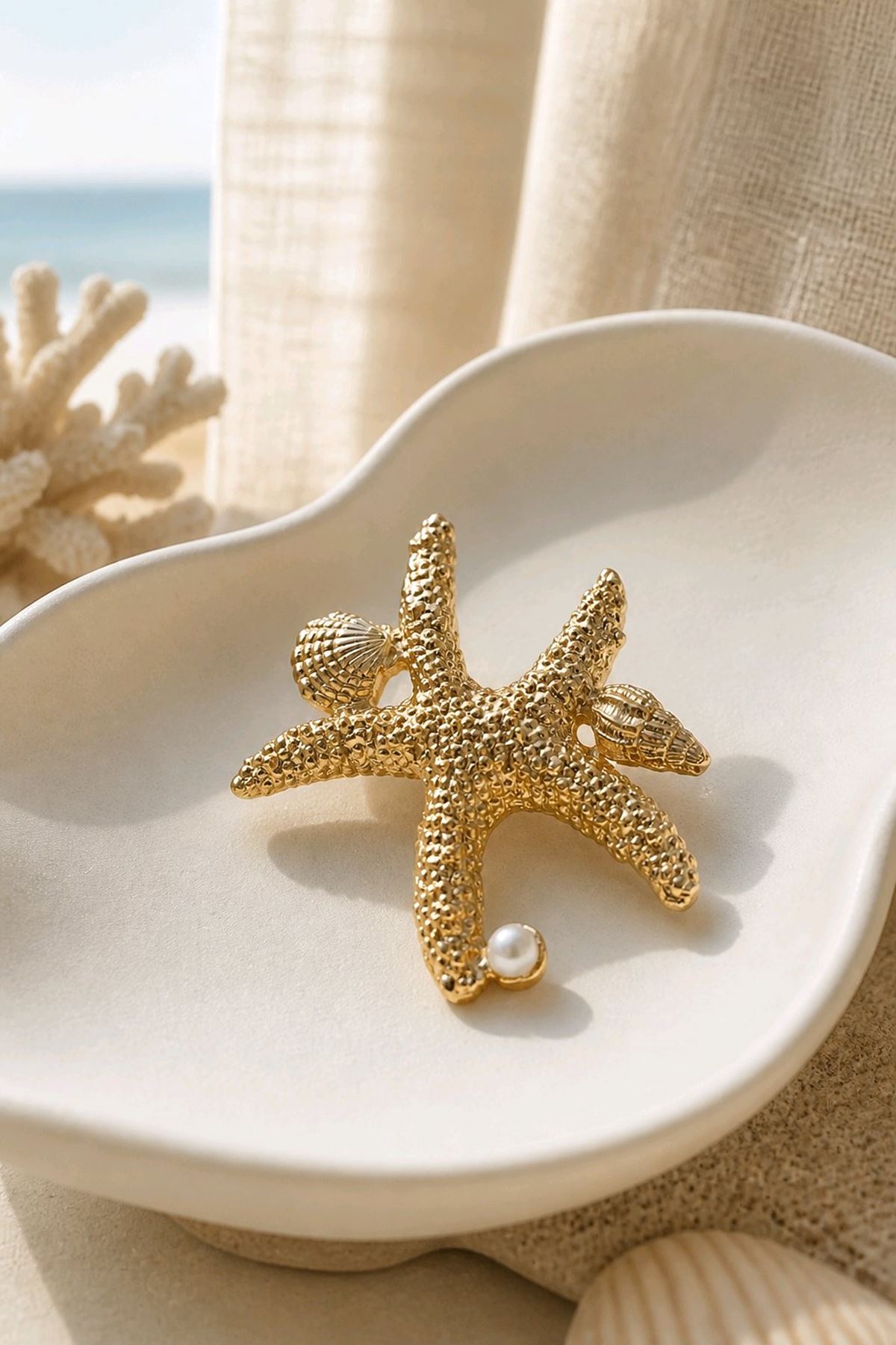 Gold Deniz Yıldızı Midye  Broş, Uzunluk: 5cm, Genişlik: 4,5cm