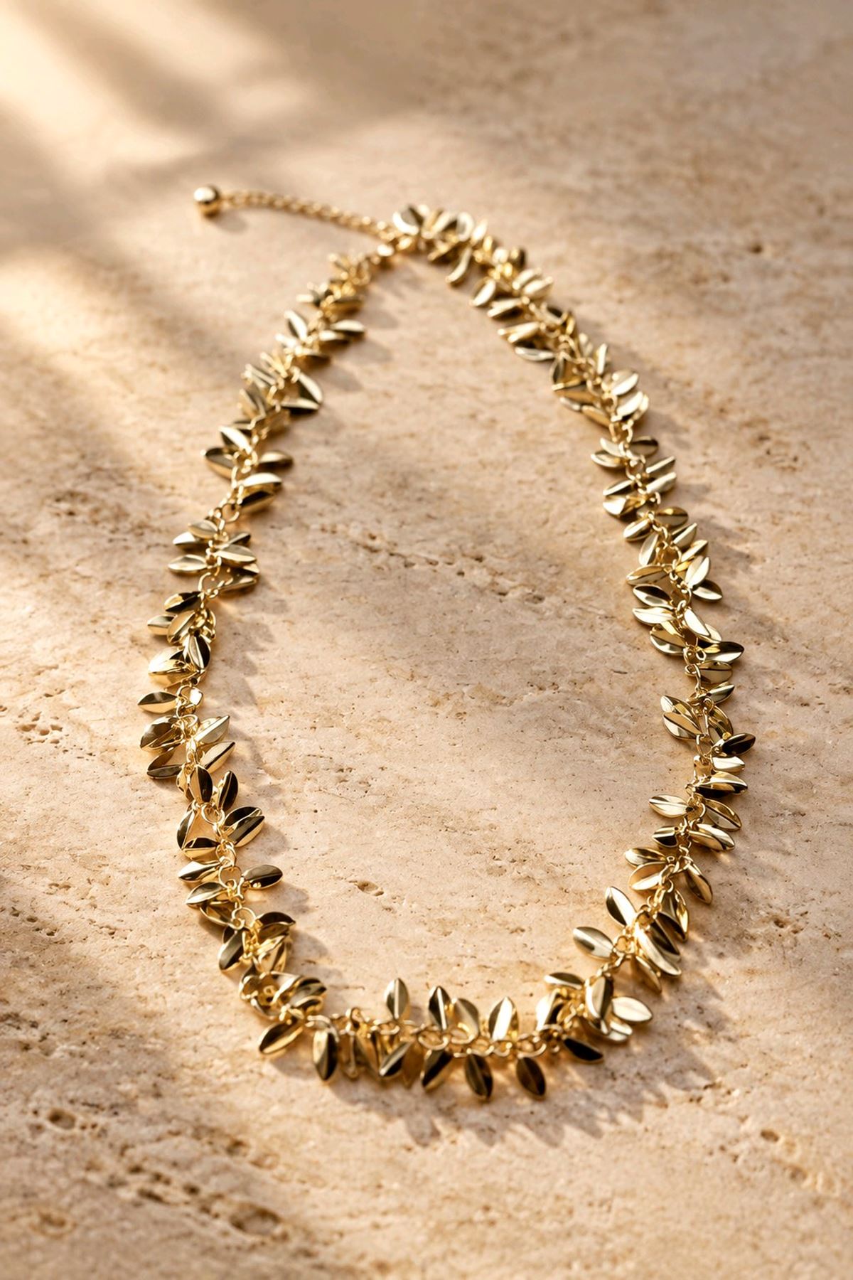 Gold Yapraklar Kararmaz Kolye, Uzunluk: 40+5cm 