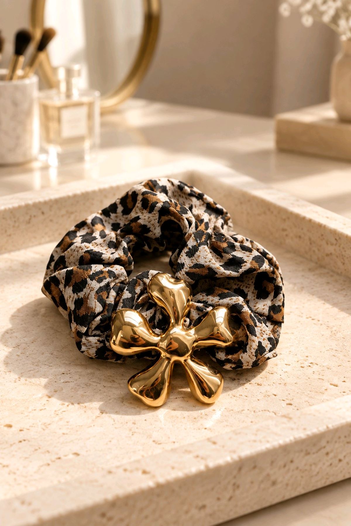 Leopar Çiçek Figürlü Simit Toka, Çap: 10cm 