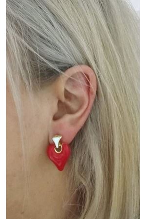 Kırmızı Mineli Kalp Hafif Şık Kadın Küpe