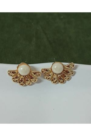 Gold Yarım Çiçek Şık Kadın Küpe