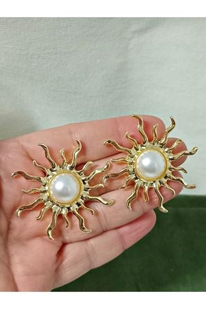 Gold Ortası Incili Güneş Form Şık Kadın Küpe