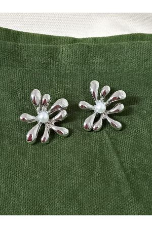 Gümüş İncili Şekilsiz Şık Kadın Küpe